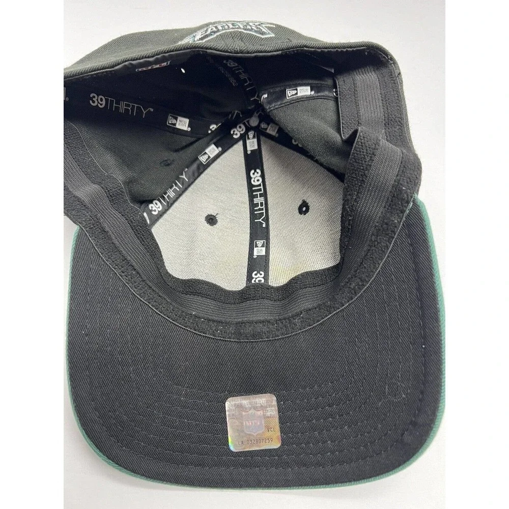 New Era Men’s Philadelphia Eagles Ball Cap Two Tone Size Medium Large New